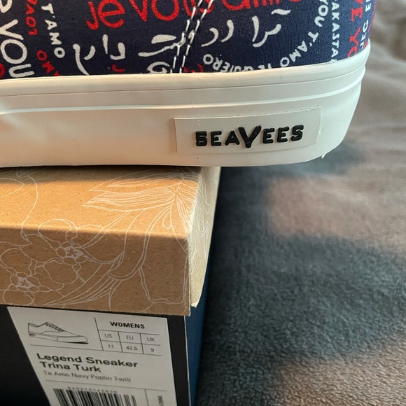 SeaVees Legend Sneakers - Picture 3 of 5